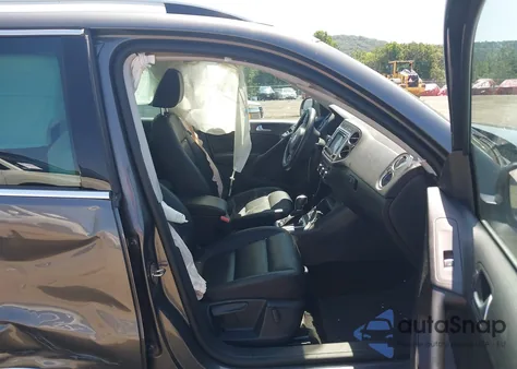 2016 Volkswagen Tiguan Se из США, поврежденный, VIN WVGBV7AX8GW557868